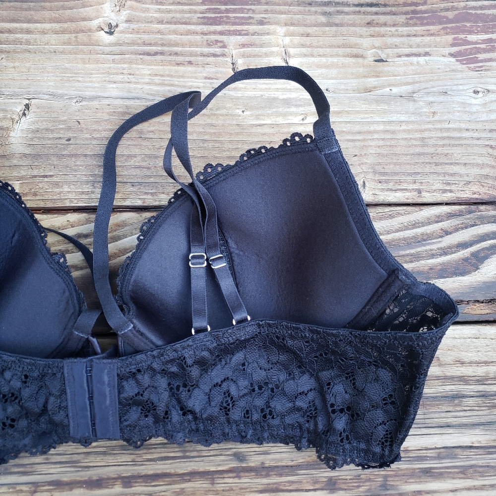 Love Honey Lingerie Black Lace Bra With Underwire and Unique Straps - 5X/6X - Picture 7 of 12